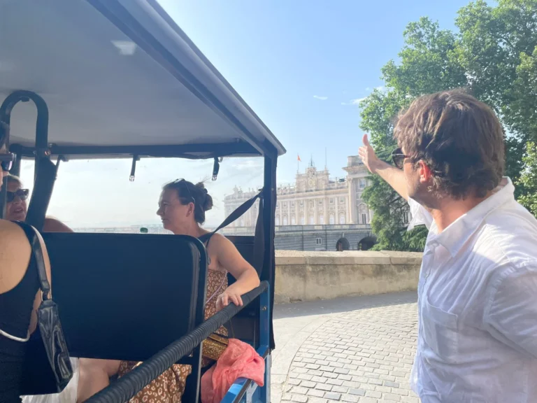 tuk-explicación